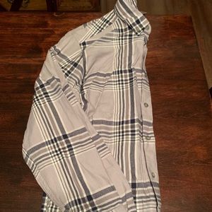 Eddie Bauer Men’s Class Fit Button Down